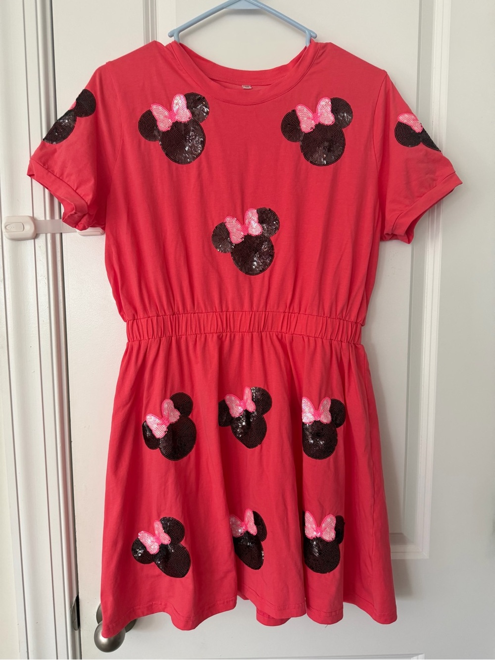 Disney Women’s Medium Minnie Mouse ReD Character Dress
